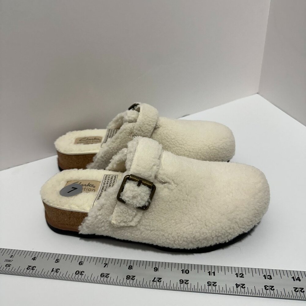 NWT CLARKS Brynn Slide Women's Faux Fur, Color: Beige, Size: 7